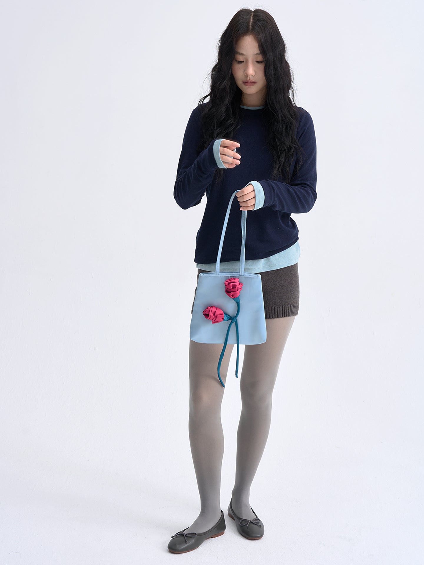 Sac en satin bleu « Retro Rose »