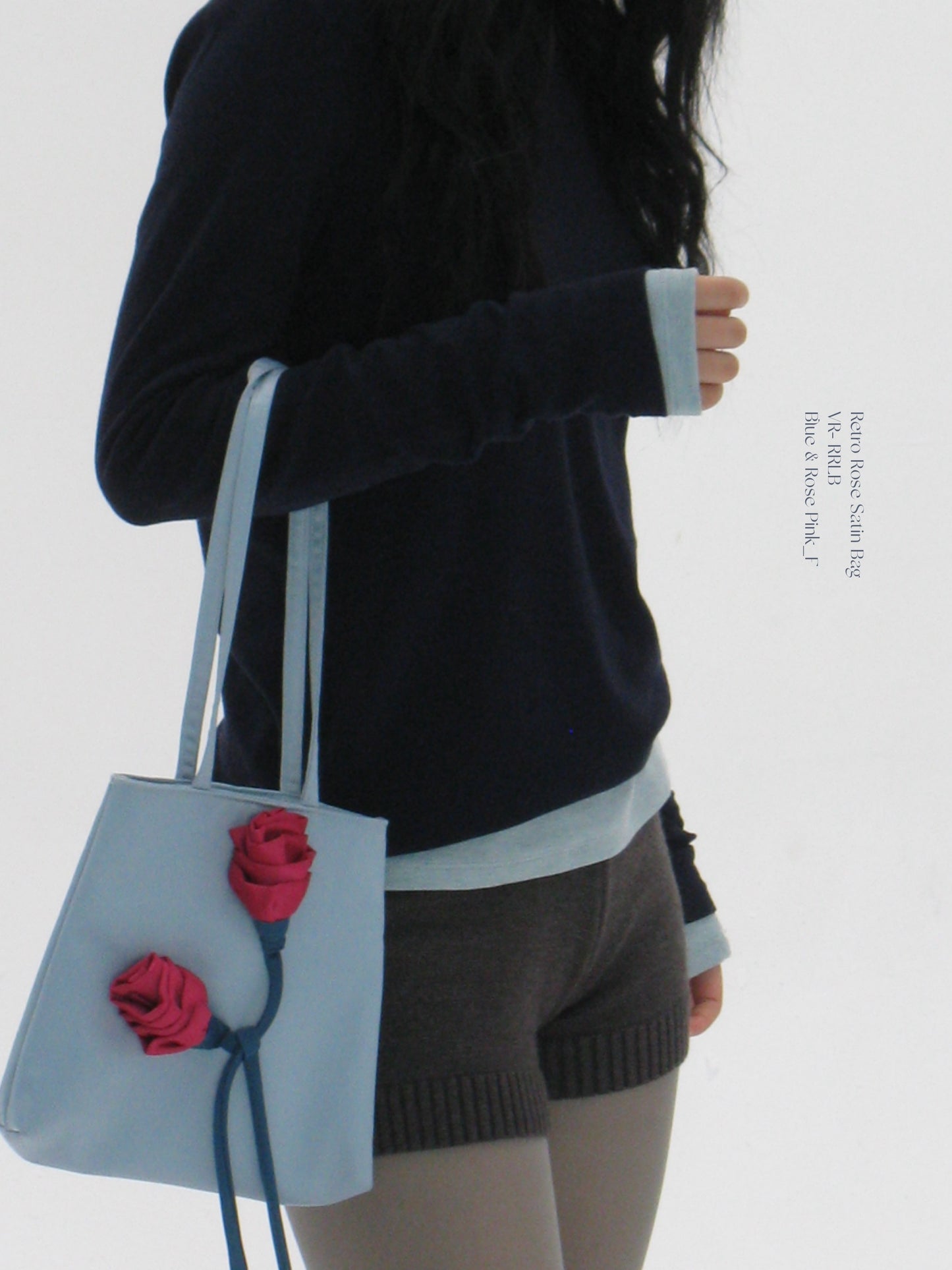 Sac en satin bleu « Retro Rose »